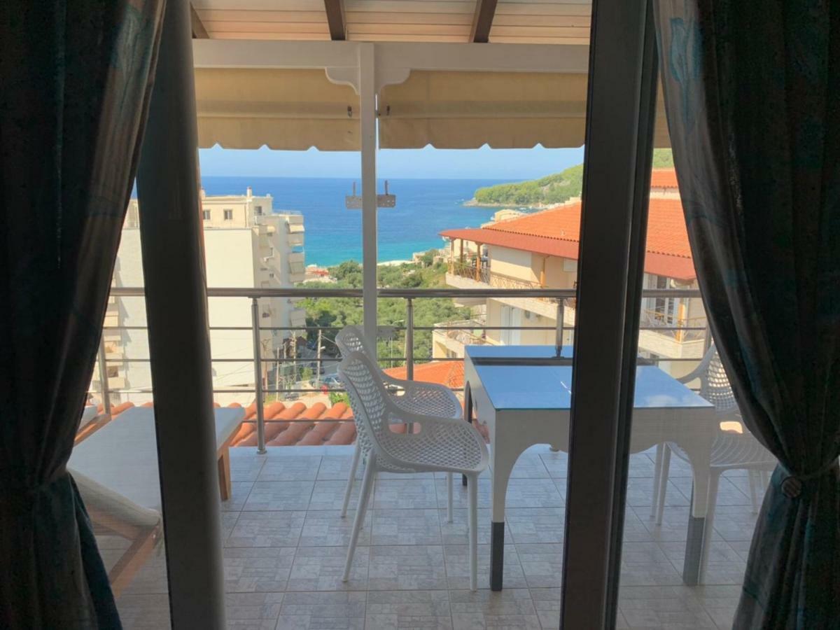 Апартаменты ★ Meniko'S House ★ Amazing Sea View Химара Экстерьер фото